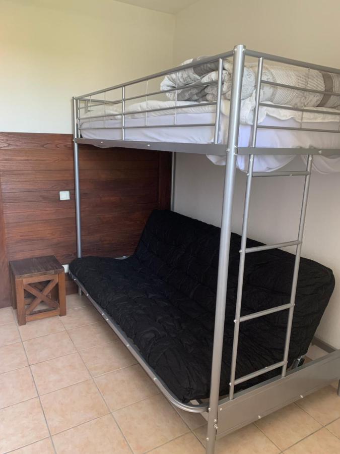 Appartement Dans Residence Avec Piscine Et Parking Uzès Kültér fotó